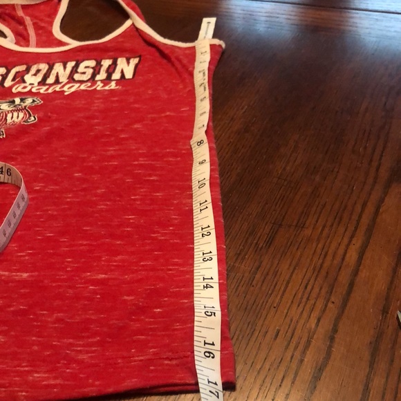Wisconsin Badger Tank Size Medium - Picture 9 of 10
